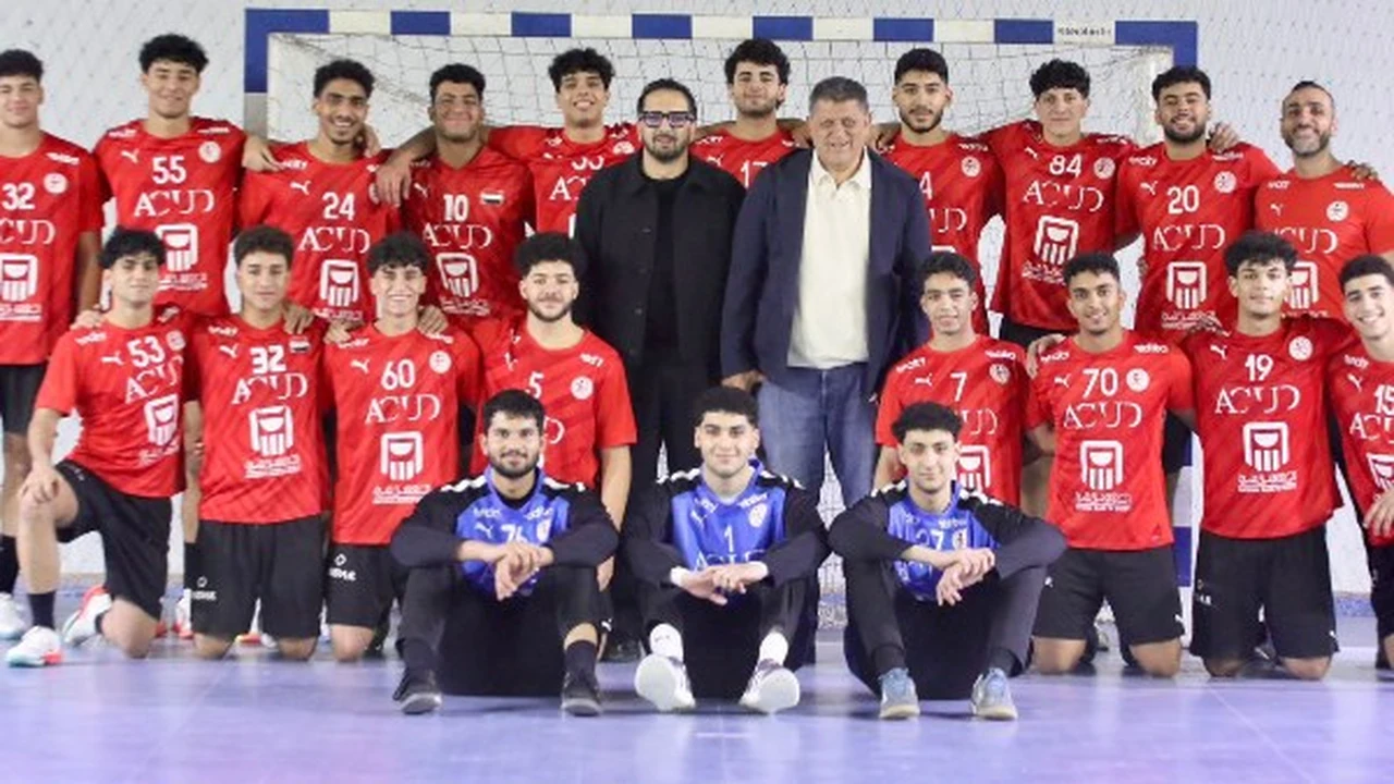 لقاء تحفيزي لرئيس اتحاد اليد لأبطال 2008 قبل مهمة البحر المتوسط في سلوفاكيا